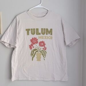 Soft A&F Collection Graphic T